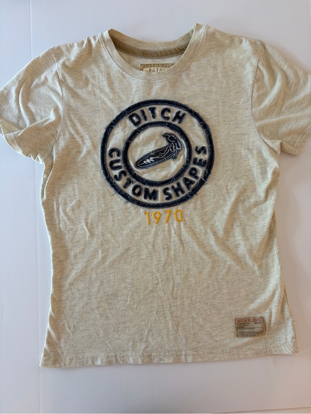 Ditch Plains Men’s Beige T Shirt Ditch Custom Shapes Surf Tee Size Large